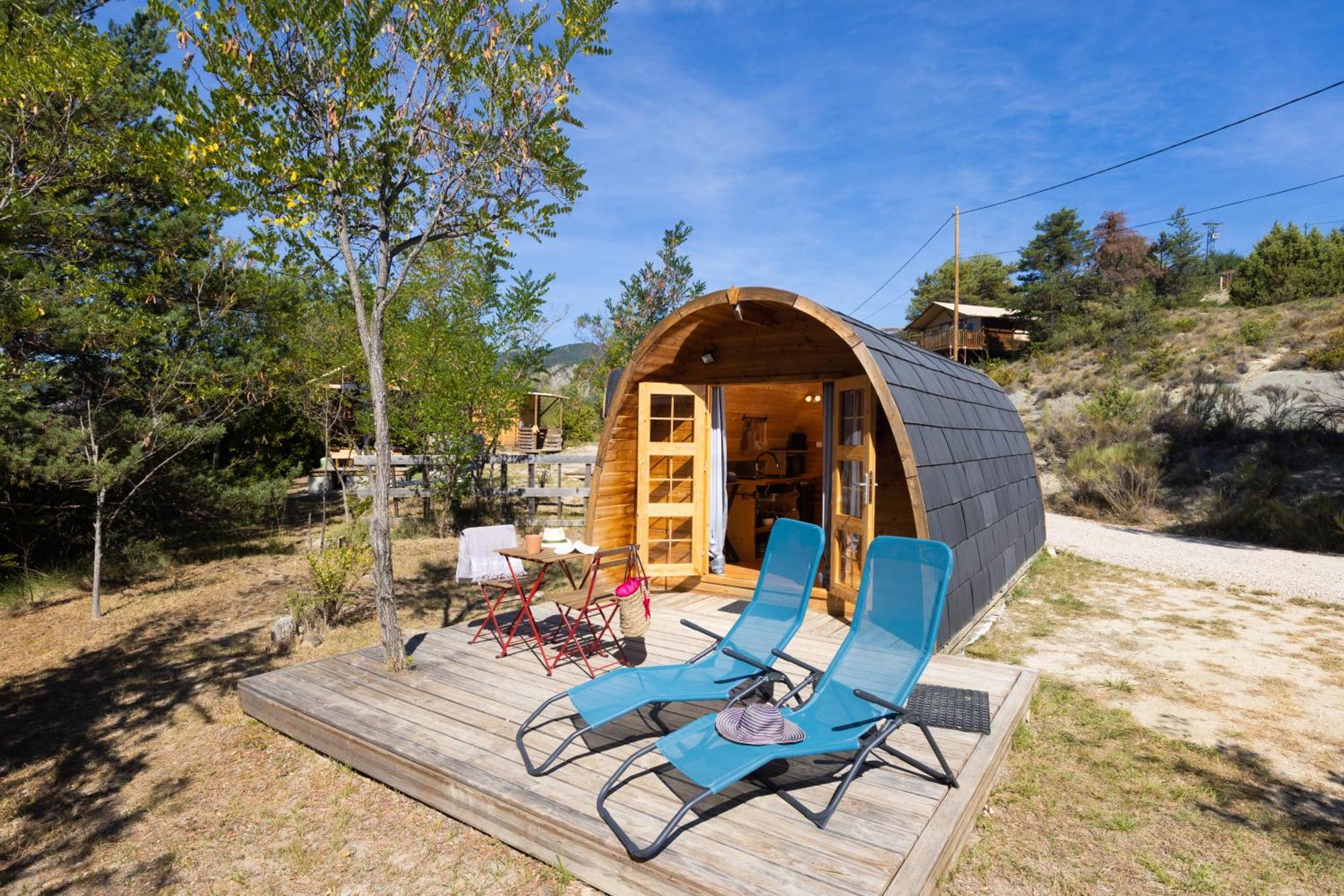 Camping Les Hauts De Rosans Eksteriør billede